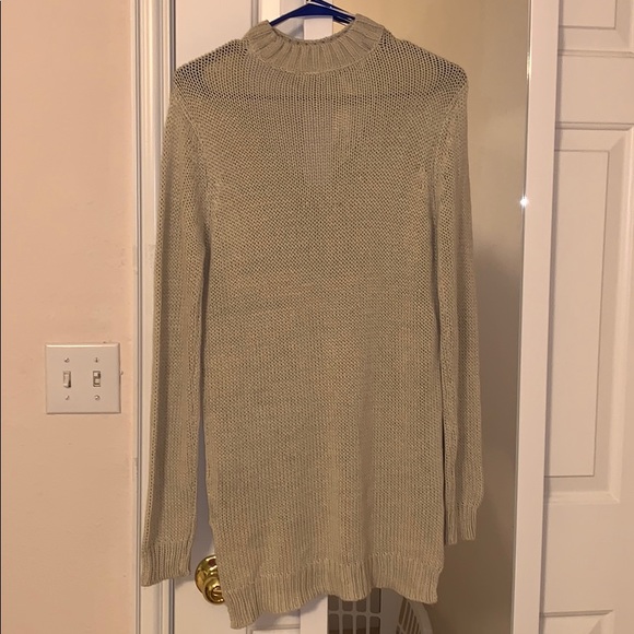 Sweater - Picture 2 of 5